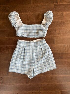 Blue Plaid High-Waist Women’s Shorts and Crop top Set